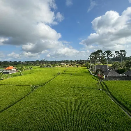 Puri Taksu Guest House